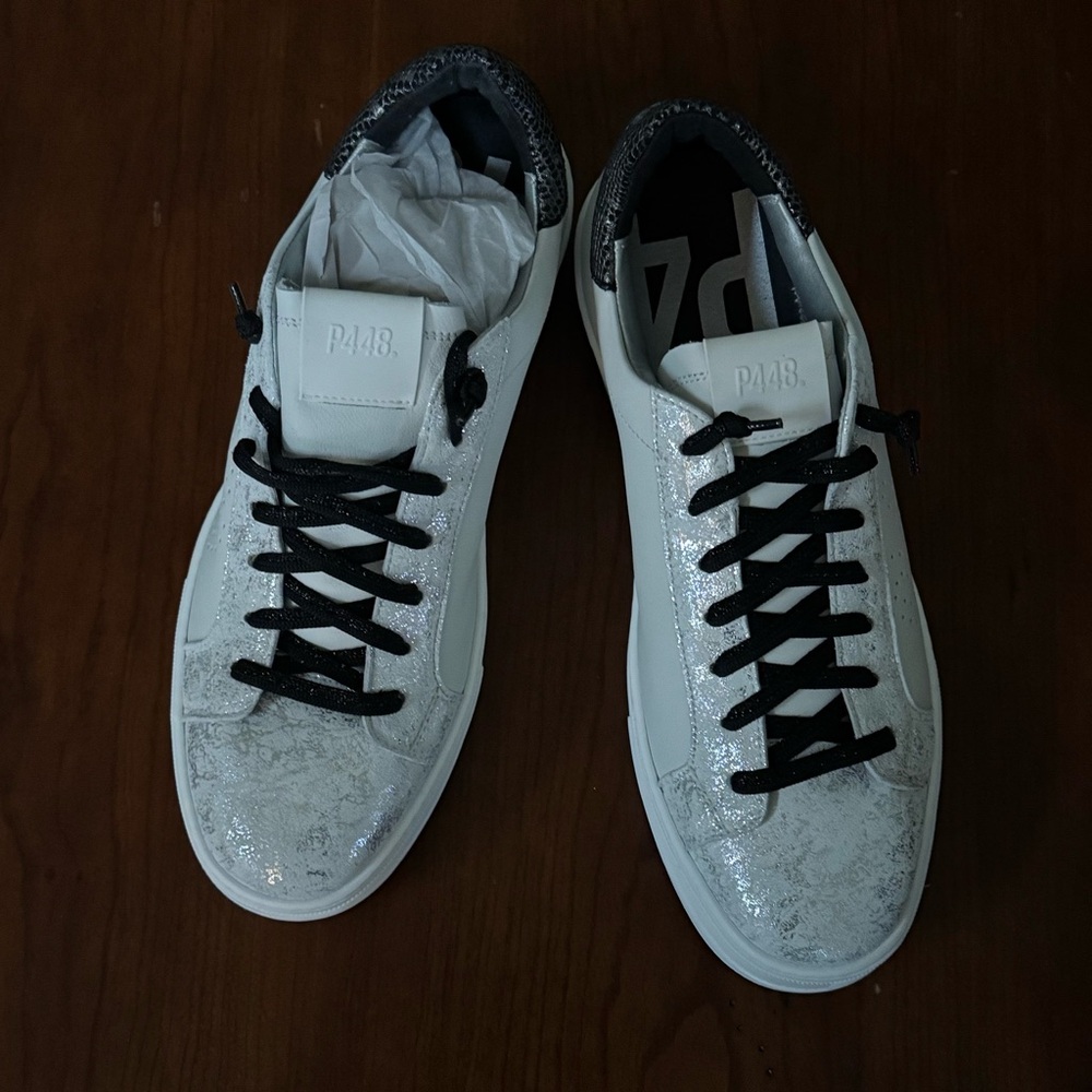P448 Silver and White Sneakers Thea Platform Leather Sz 43 fits 11 women’s - Picture 2 of 11
